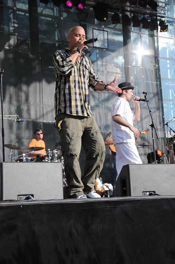 Fete de la Musique Evry 2009 - Sergent Garcia 316.jpg